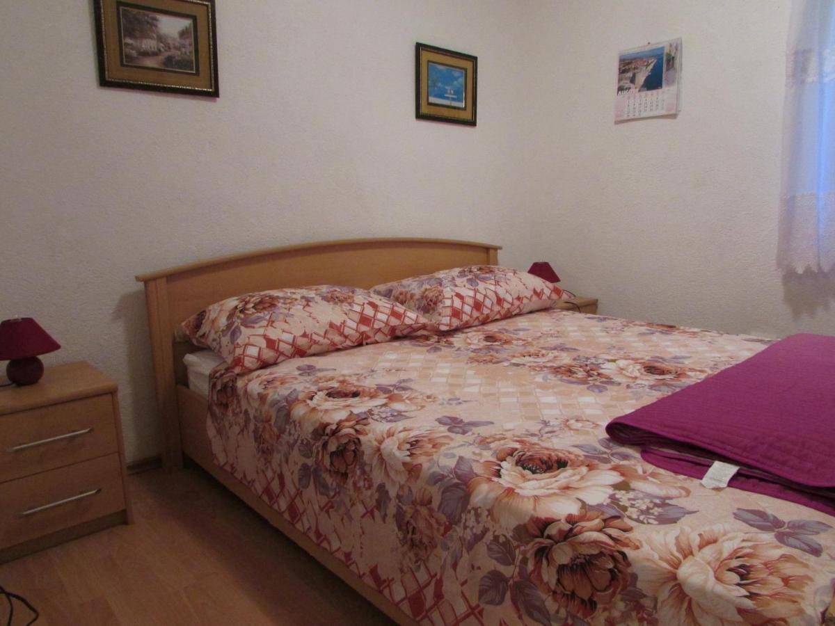 Villa Paladina Хвар Екстериор снимка