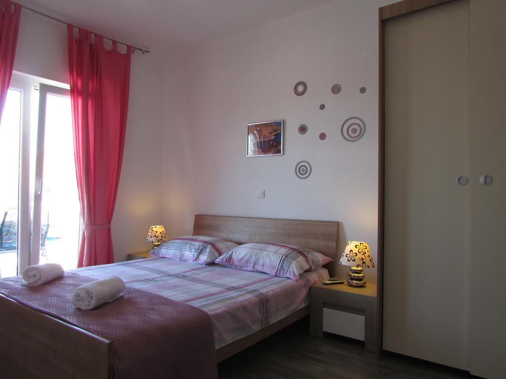 Villa Paladina Хвар Екстериор снимка